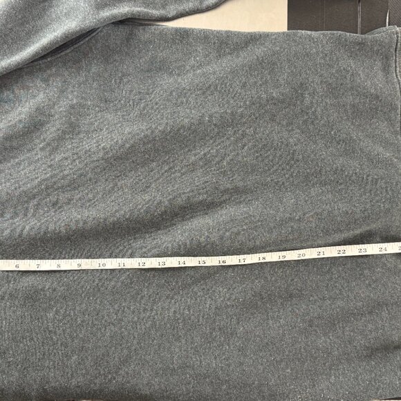 Cracker Barrel Hoodie - Women's Large, Gray, Soft & Cozy, Good Condition - Picture 5 of 7